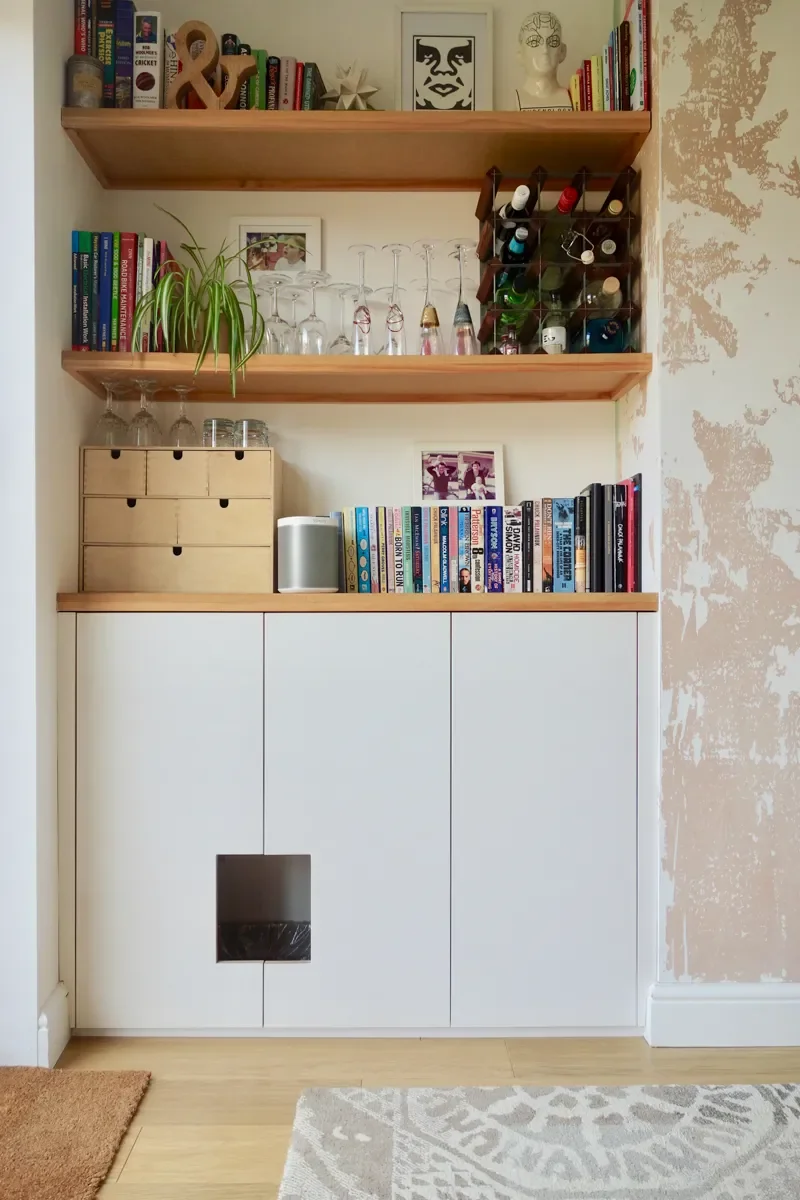 3 Sneaky Ways to Camouflage Your Cat’s Bathroom So You Can Pretend It Doesn’t Exist