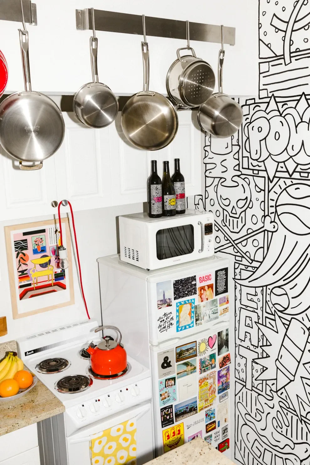 Reddit's 5 Microwave Hacks That'll Make Grease Wave the White Flag