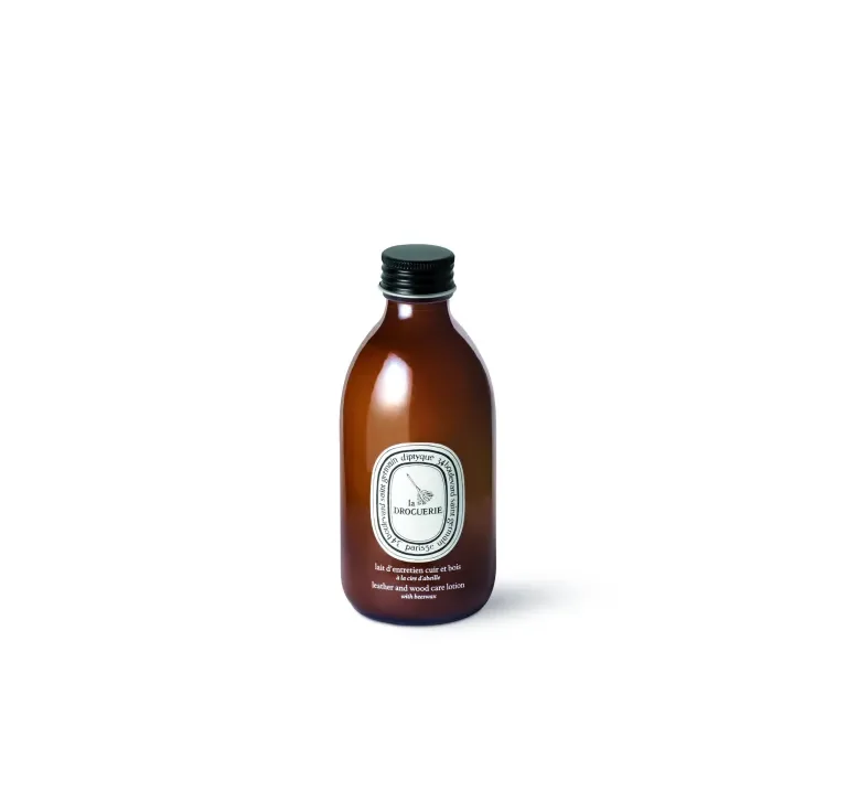 Diptyque’s Fancy New Cleaning Line Makes Scrubbing Dishes Feel Almost Luxurious