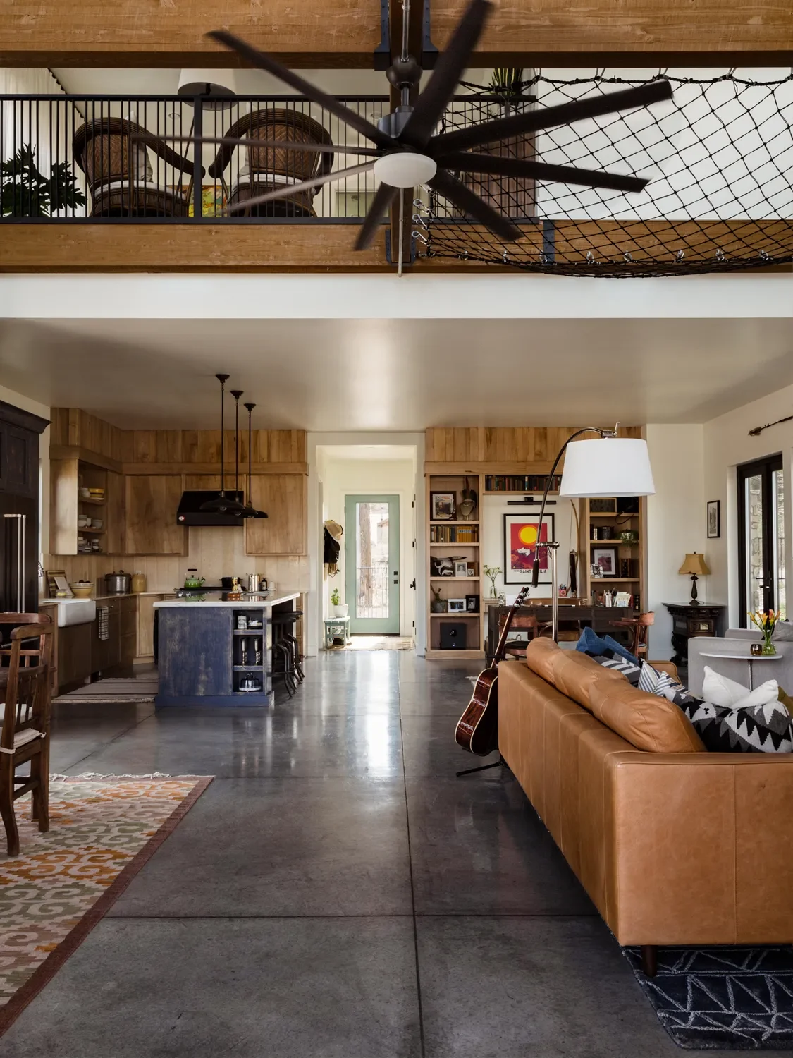 The Ceiling Fan Dust Hack Reddit Won't Stop Talking About