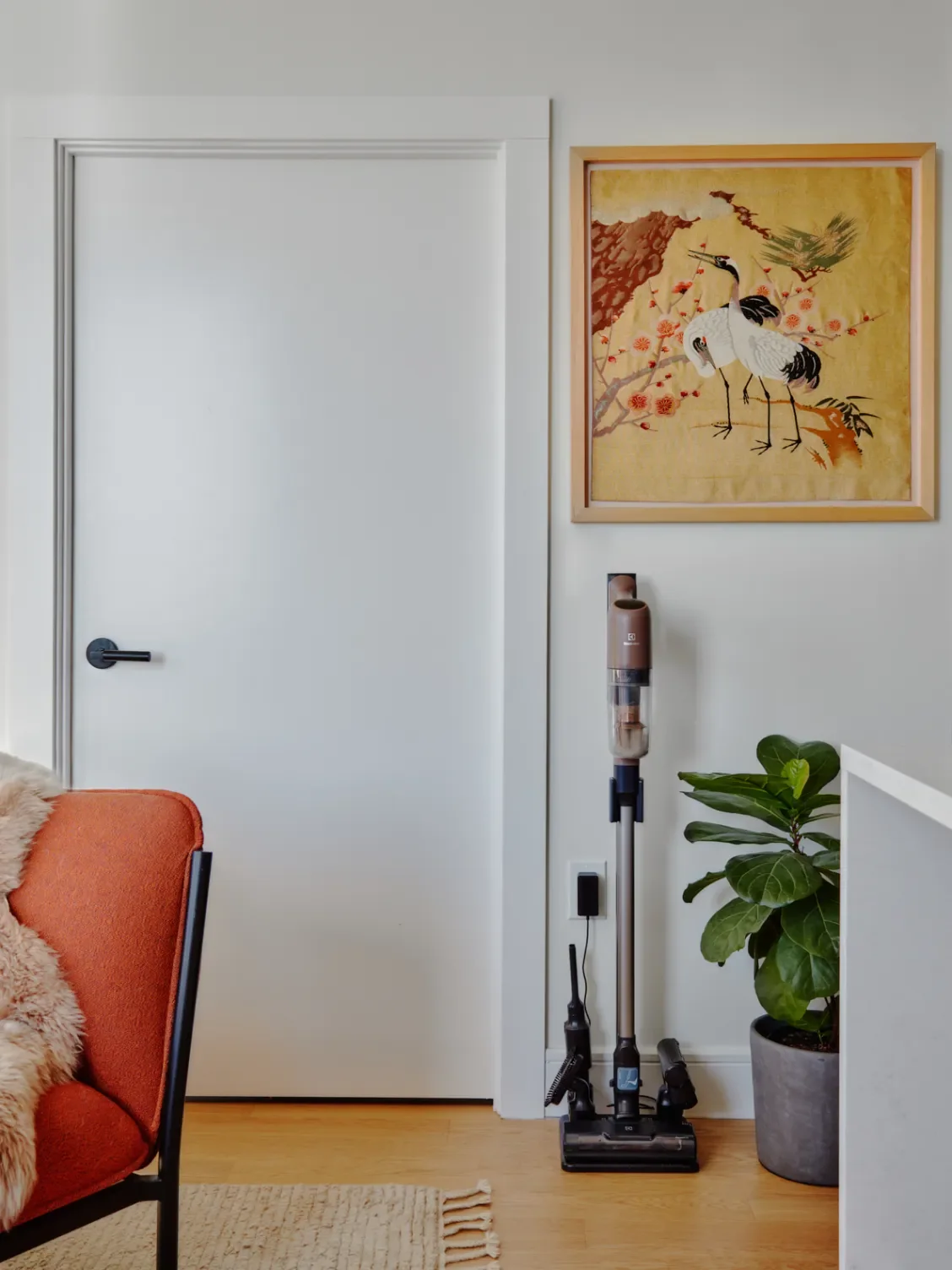 A Cordless Swedish Vacuum That's Part Power Tool, Part Pet-Hair Therapist