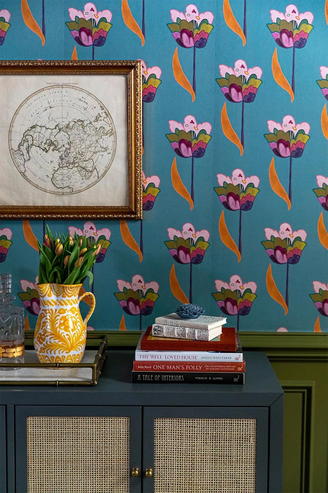 This Designer’s Secret Weapon Makes White Sofas and Small Children Coexist