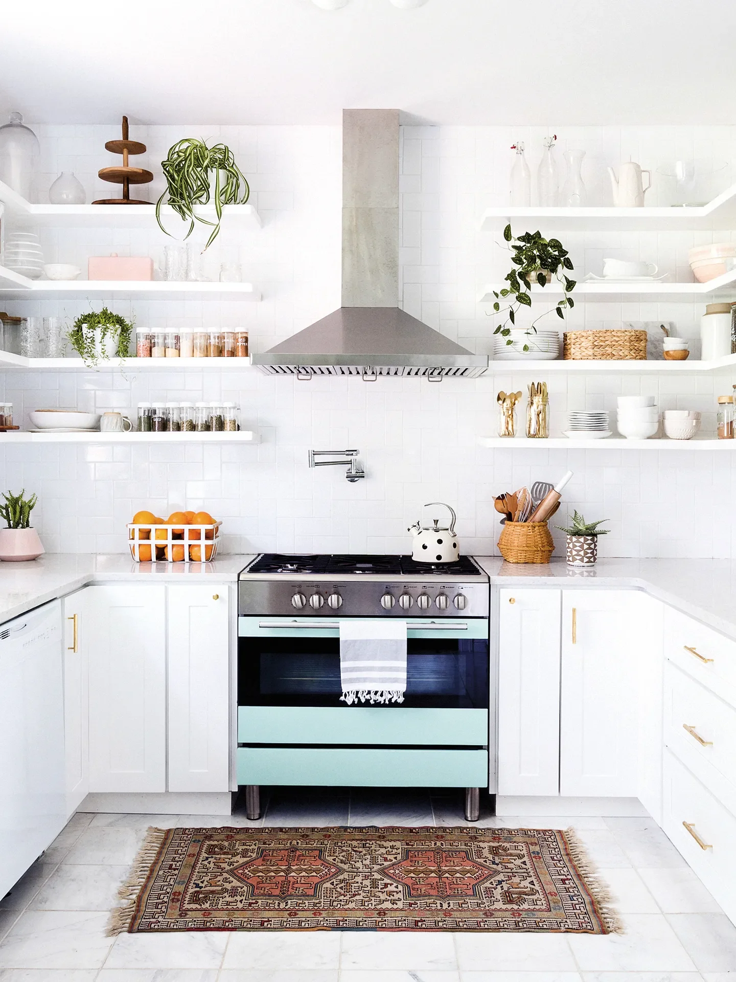 This Built-In Dish Rack Is the Kitchen Upgrade You Didn’t Know You Needed